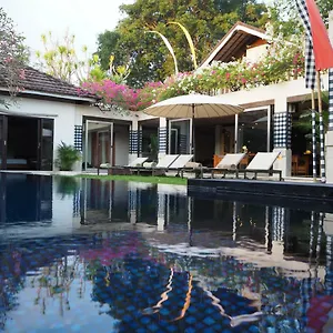  Villa Pronoia