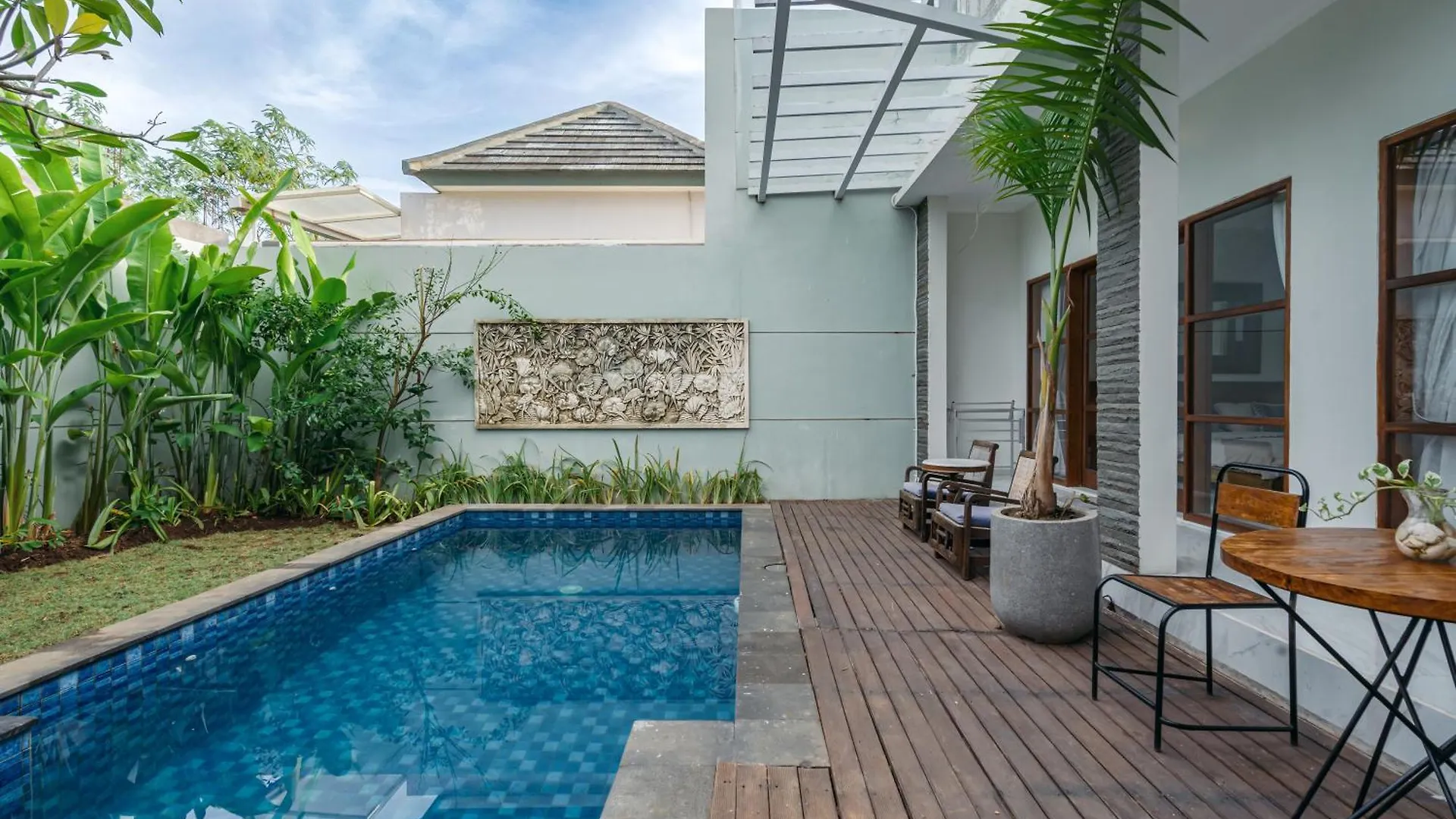 Villa Putih Jimbaran
