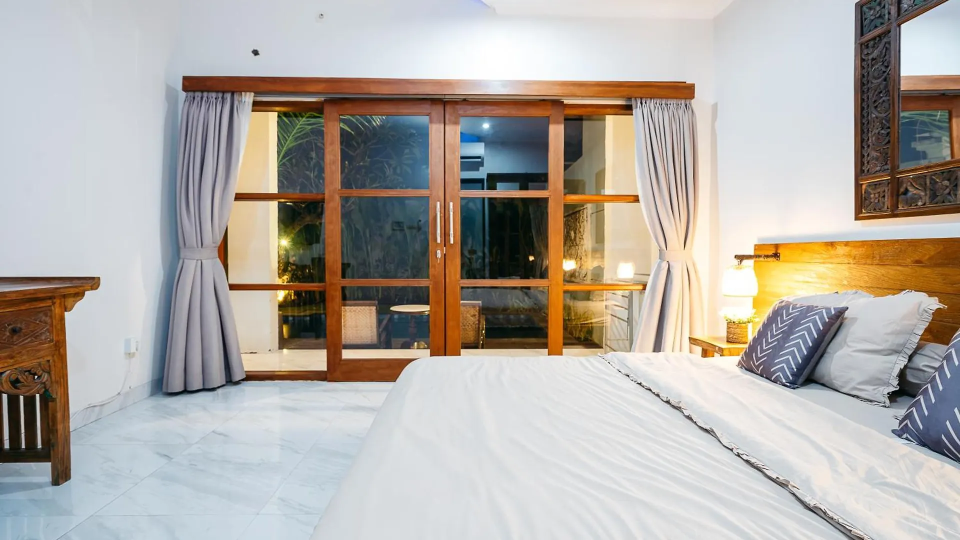 Villa Putih Jimbaran