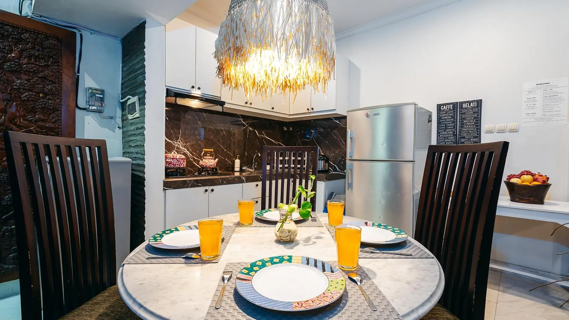Villa Putih Jimbaran  金巴兰